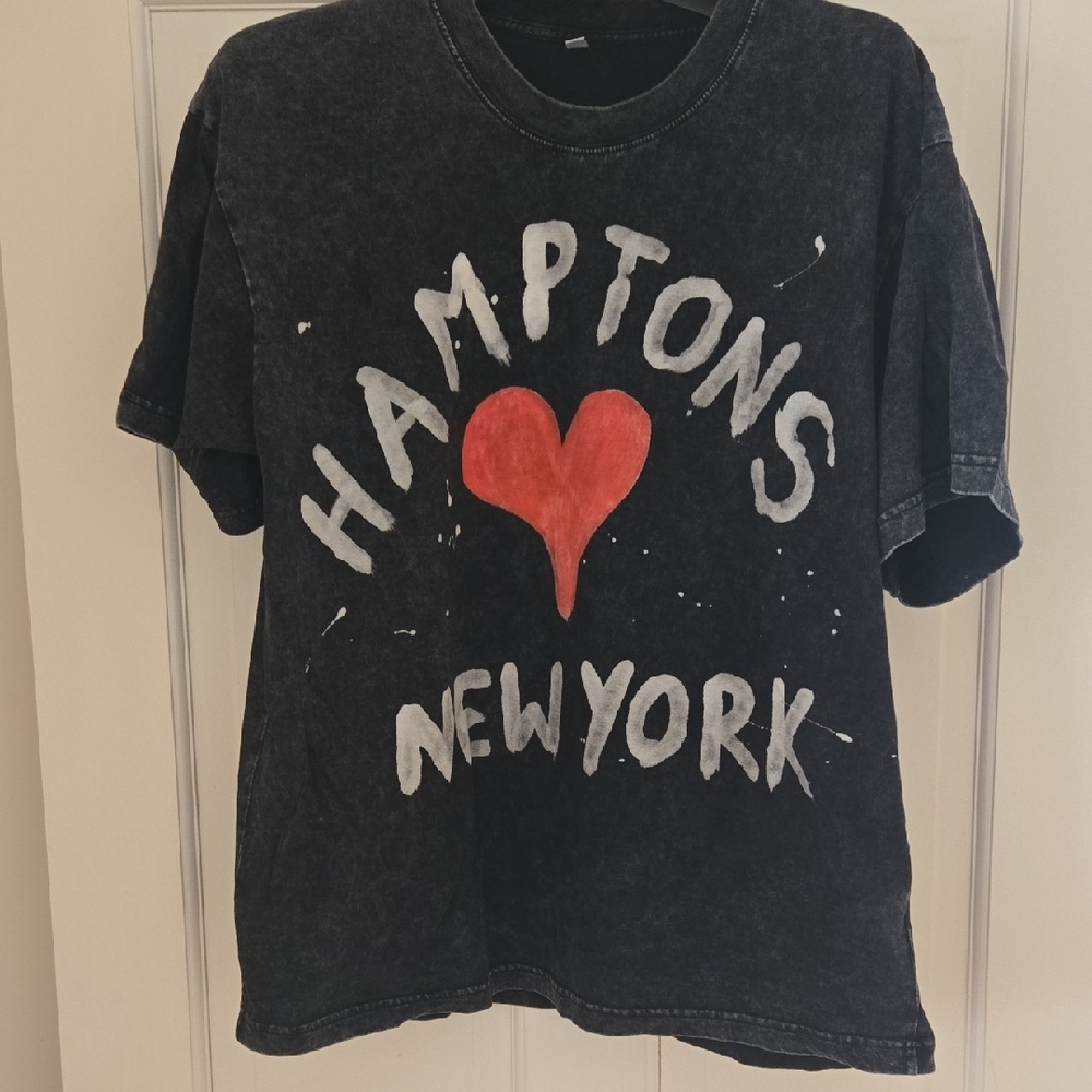 Black Hamptons New York T-Shirt